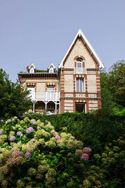 Villa Eliane - Parking Prive เอเทรตาต์ ภายนอก รูปภาพ
